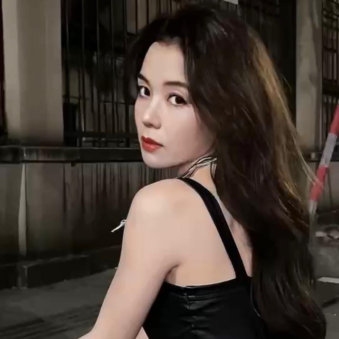 周梅