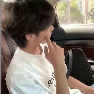 hhh