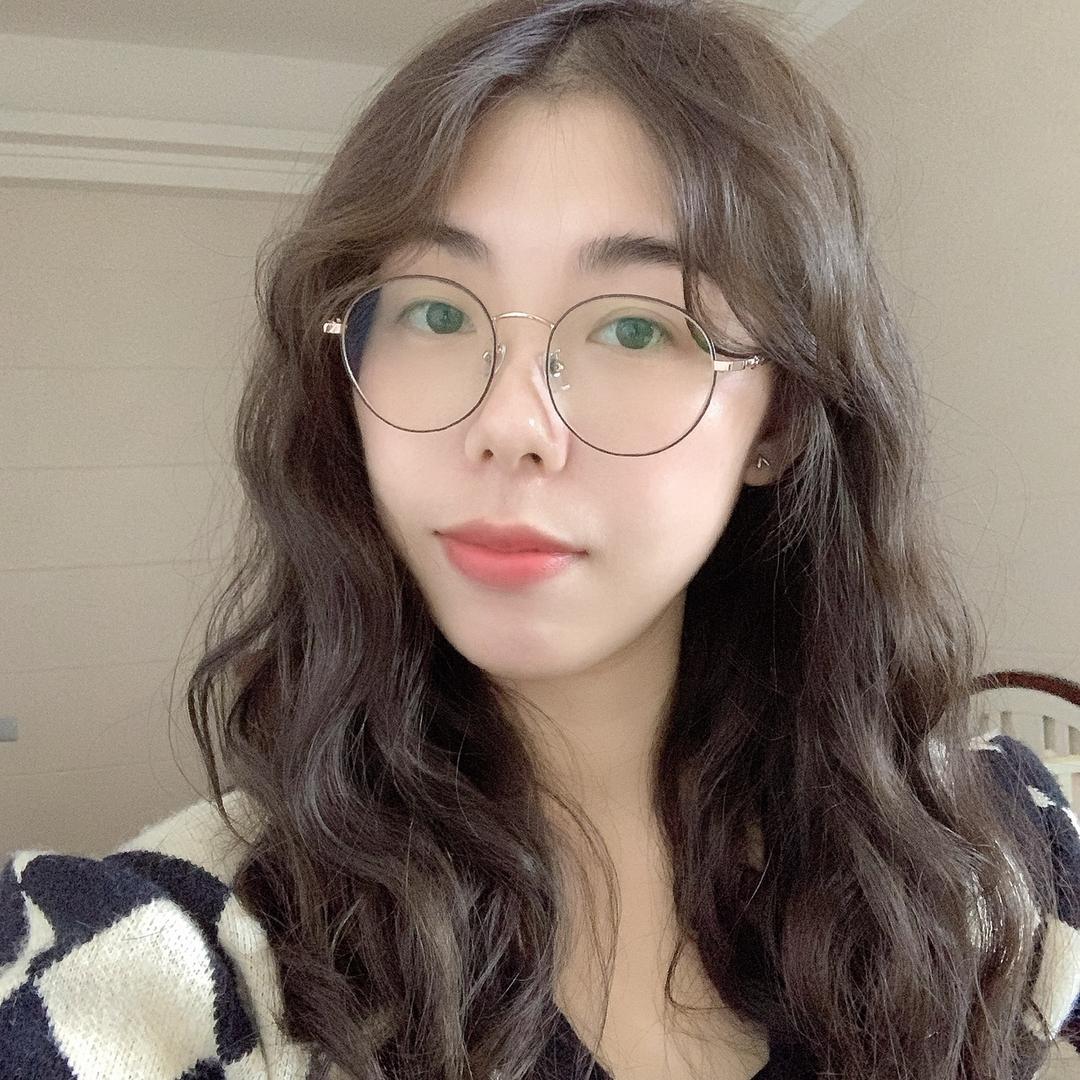 昕昕麻麻（孕中期）