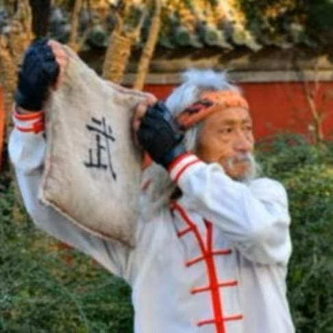 巴依老爷