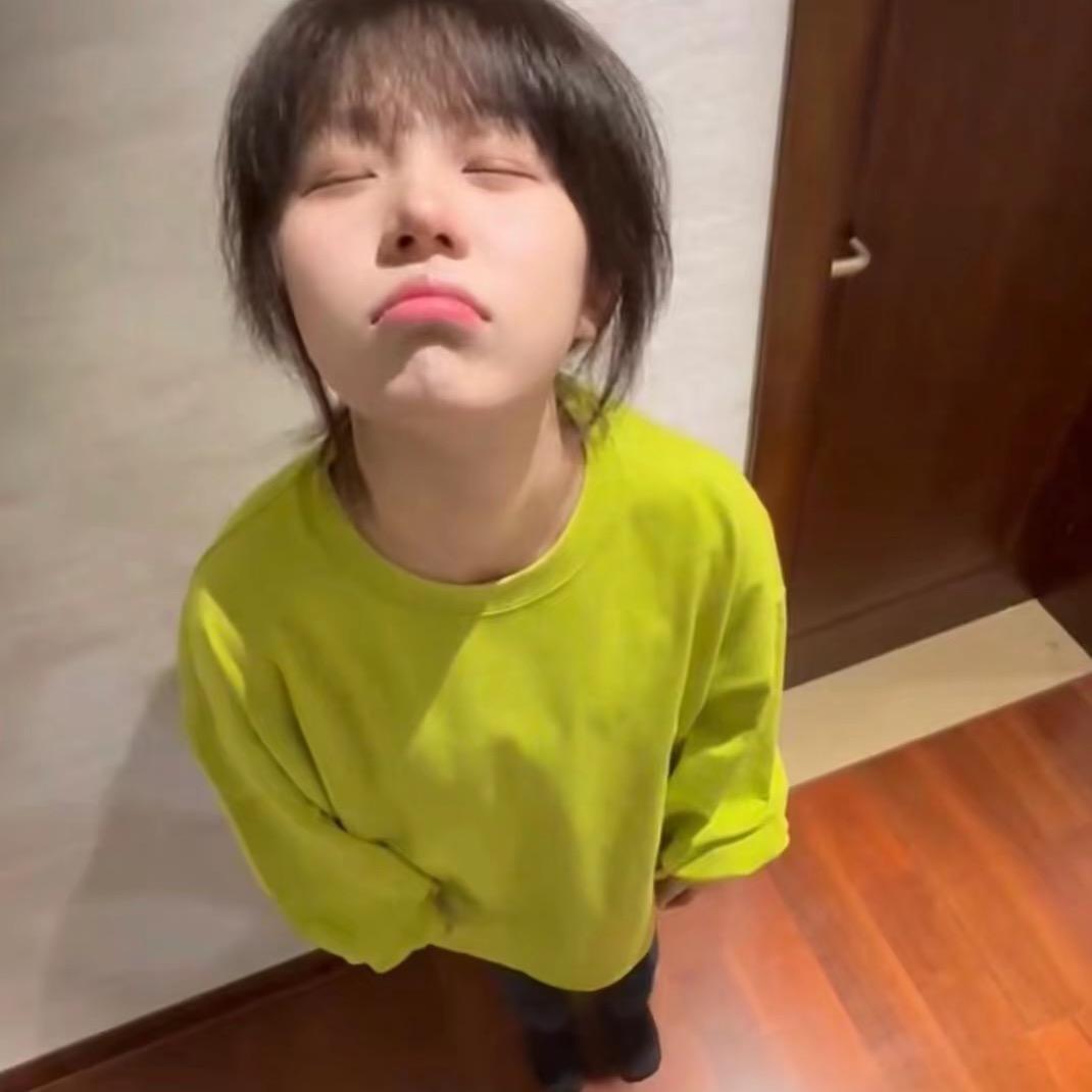 迷人的小美