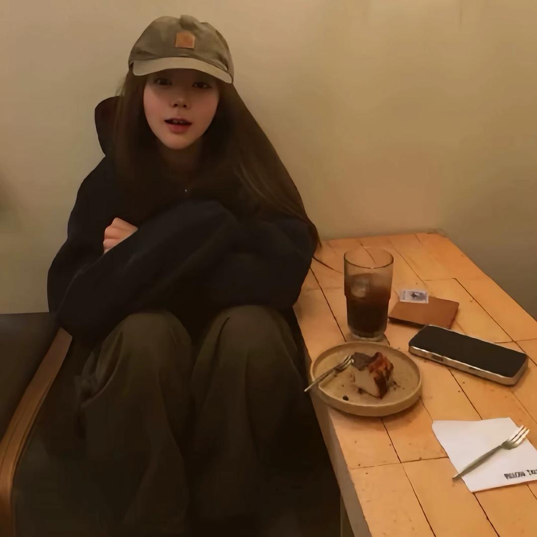@小妍