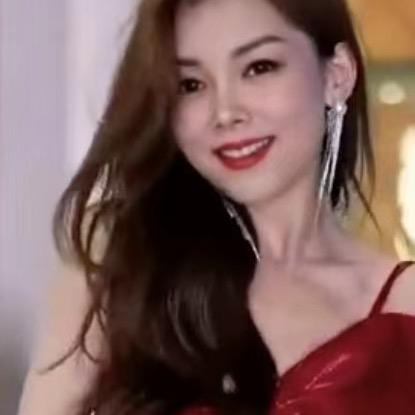 玲玲爱旅游