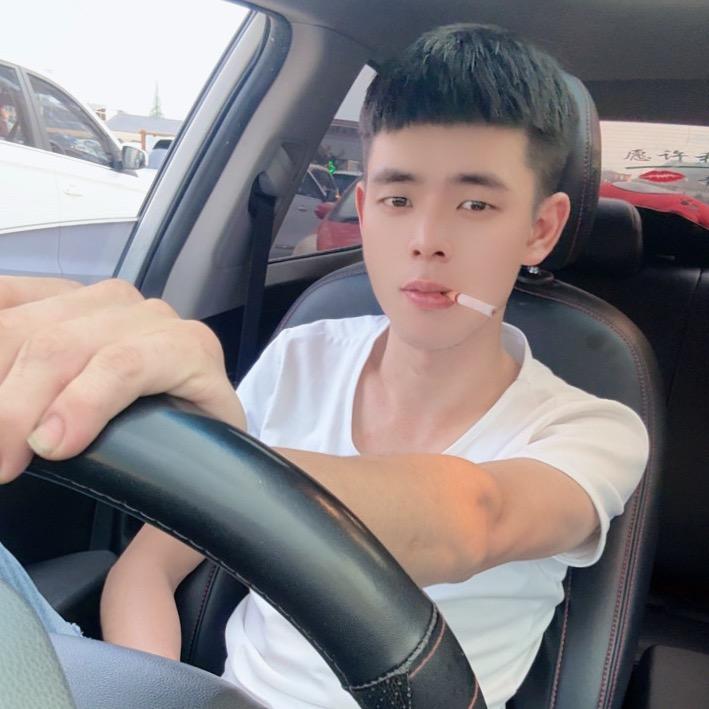别这么帅好嘛💋