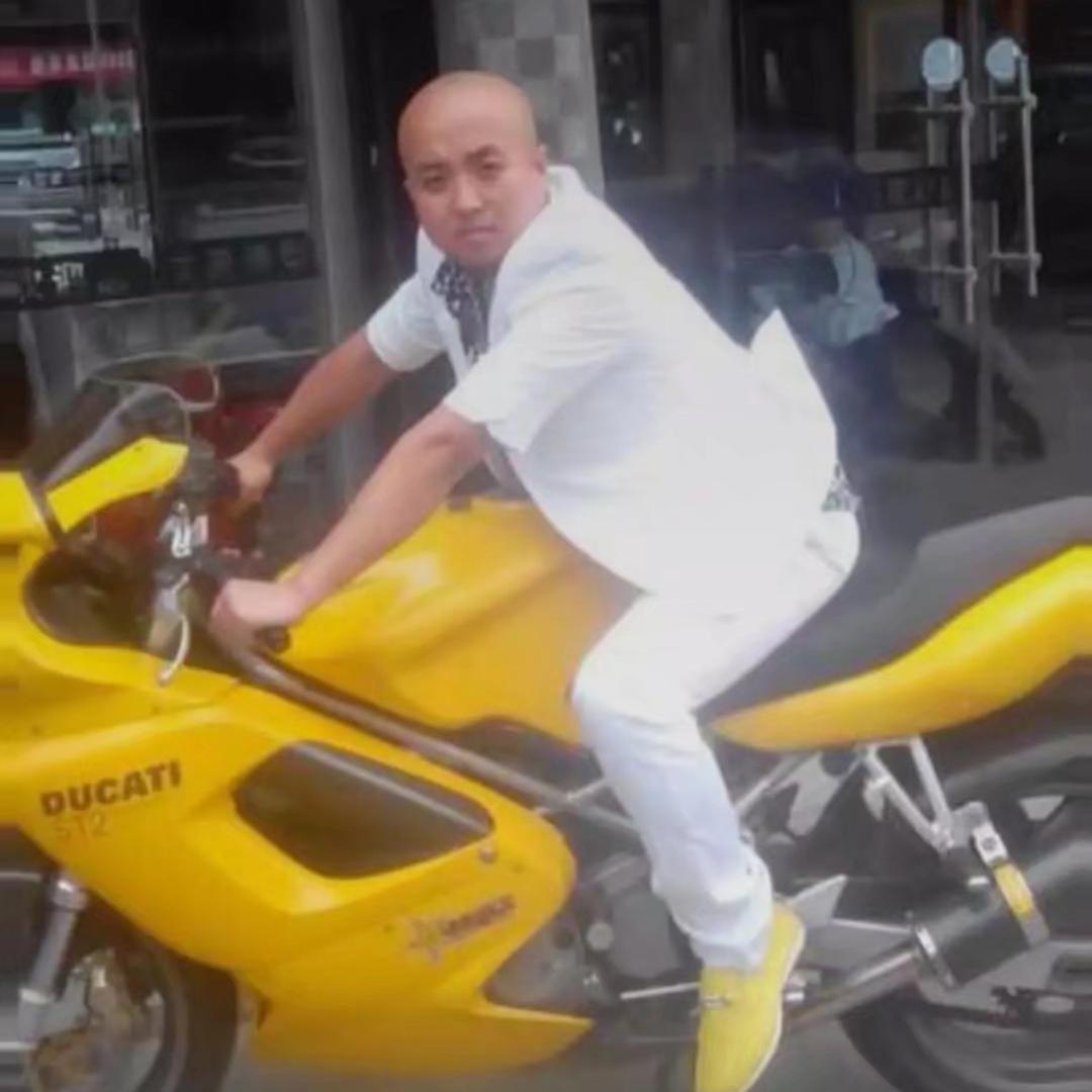 东阿县旺角沙龙一一光头