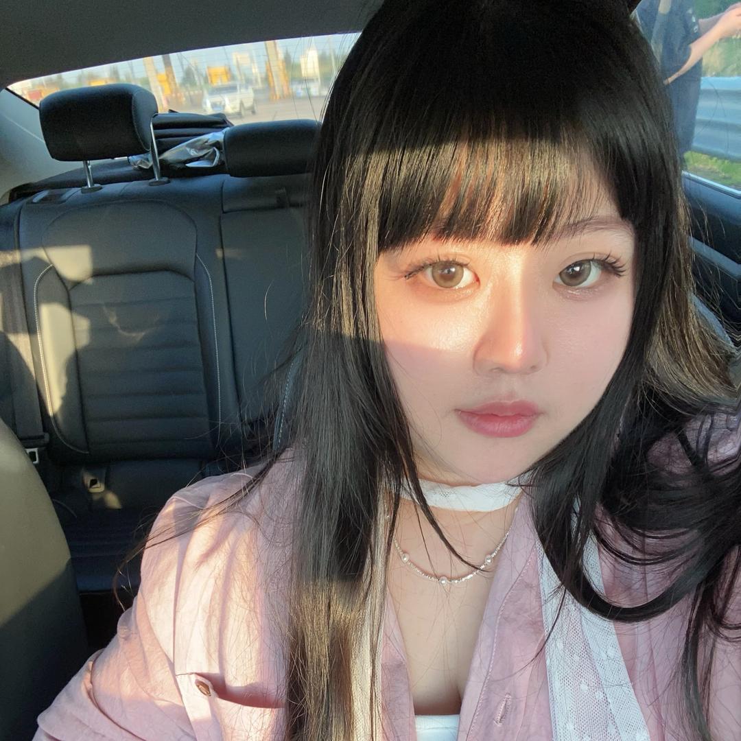 是小花花阿