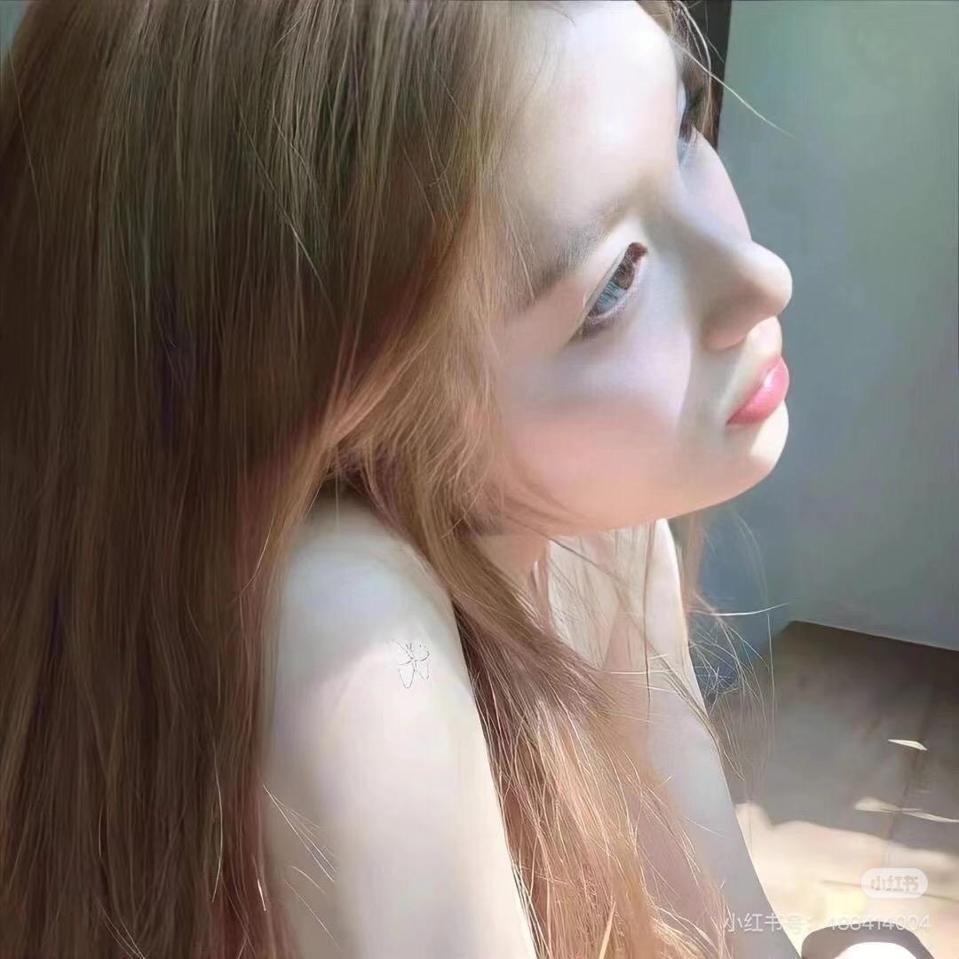 小瑶.