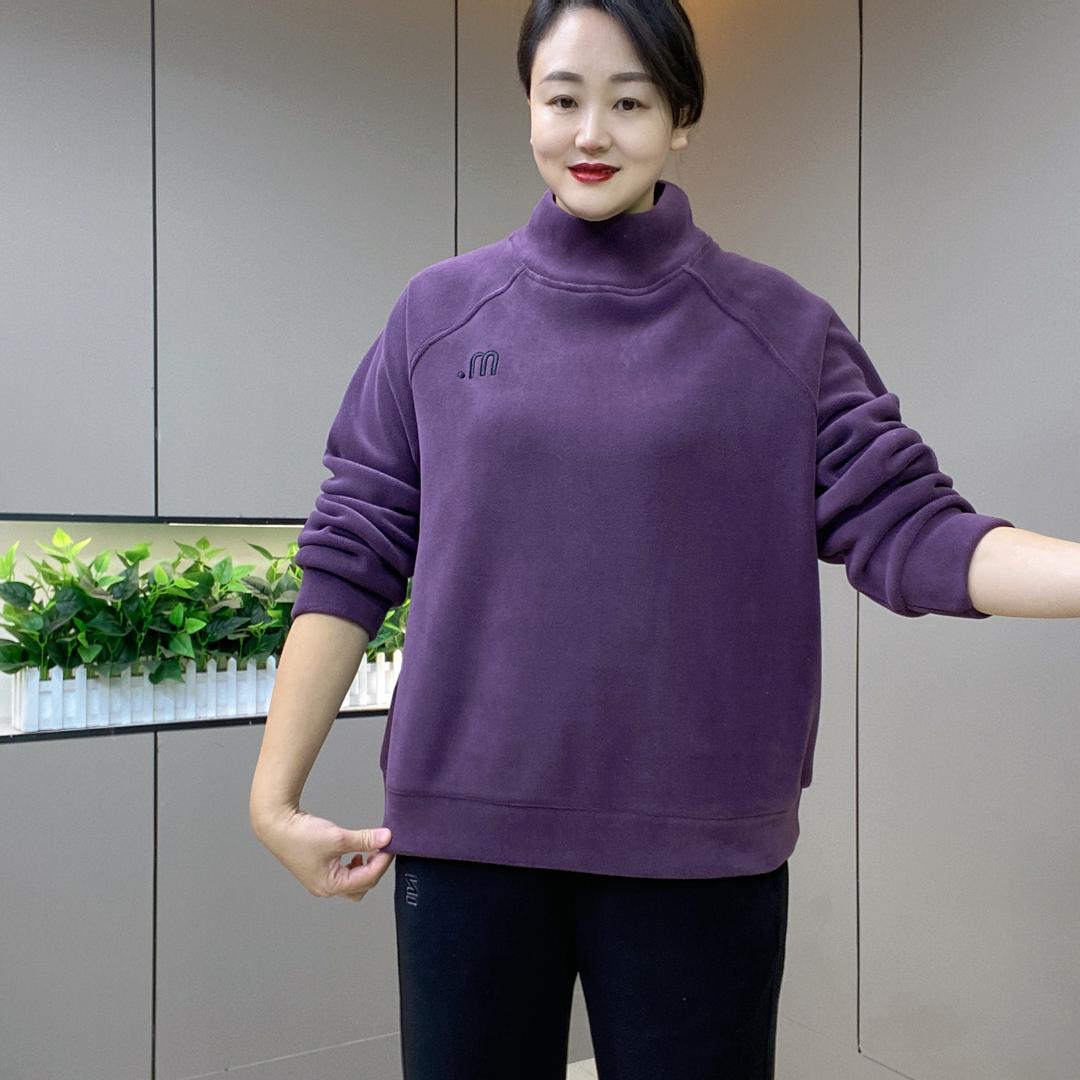 八月休闲大码女装工厂店