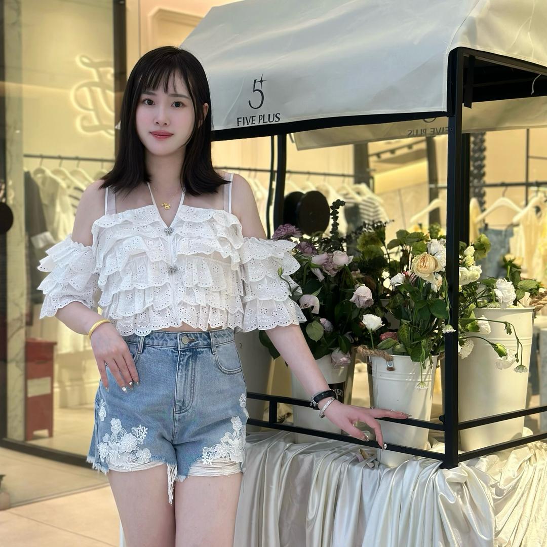 Monica 莫妮卡