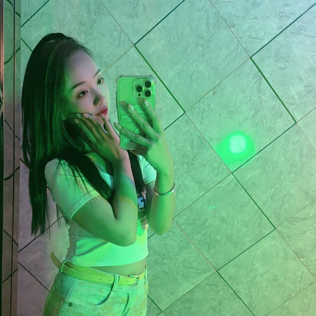 喜欢奶龙的小仙女🧚‍♀️