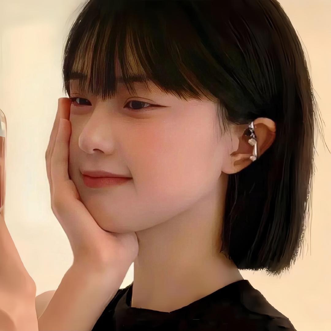 小静吖💫