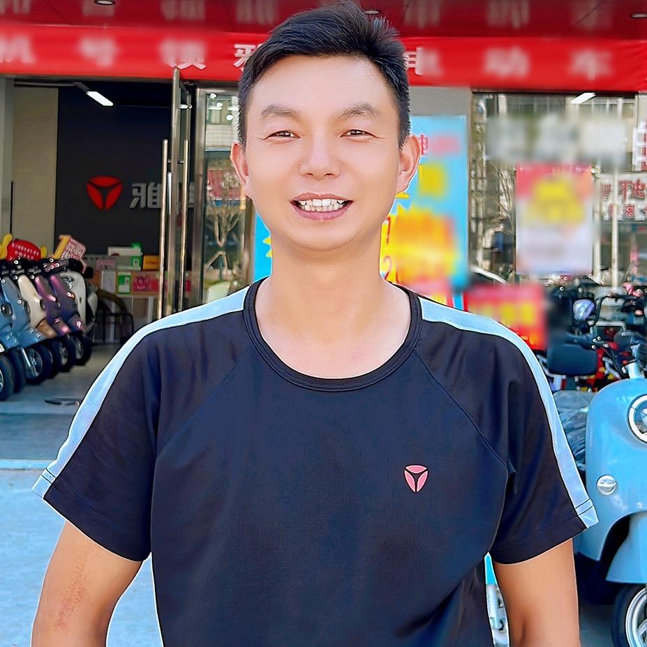 云梦县詹露车行雅迪