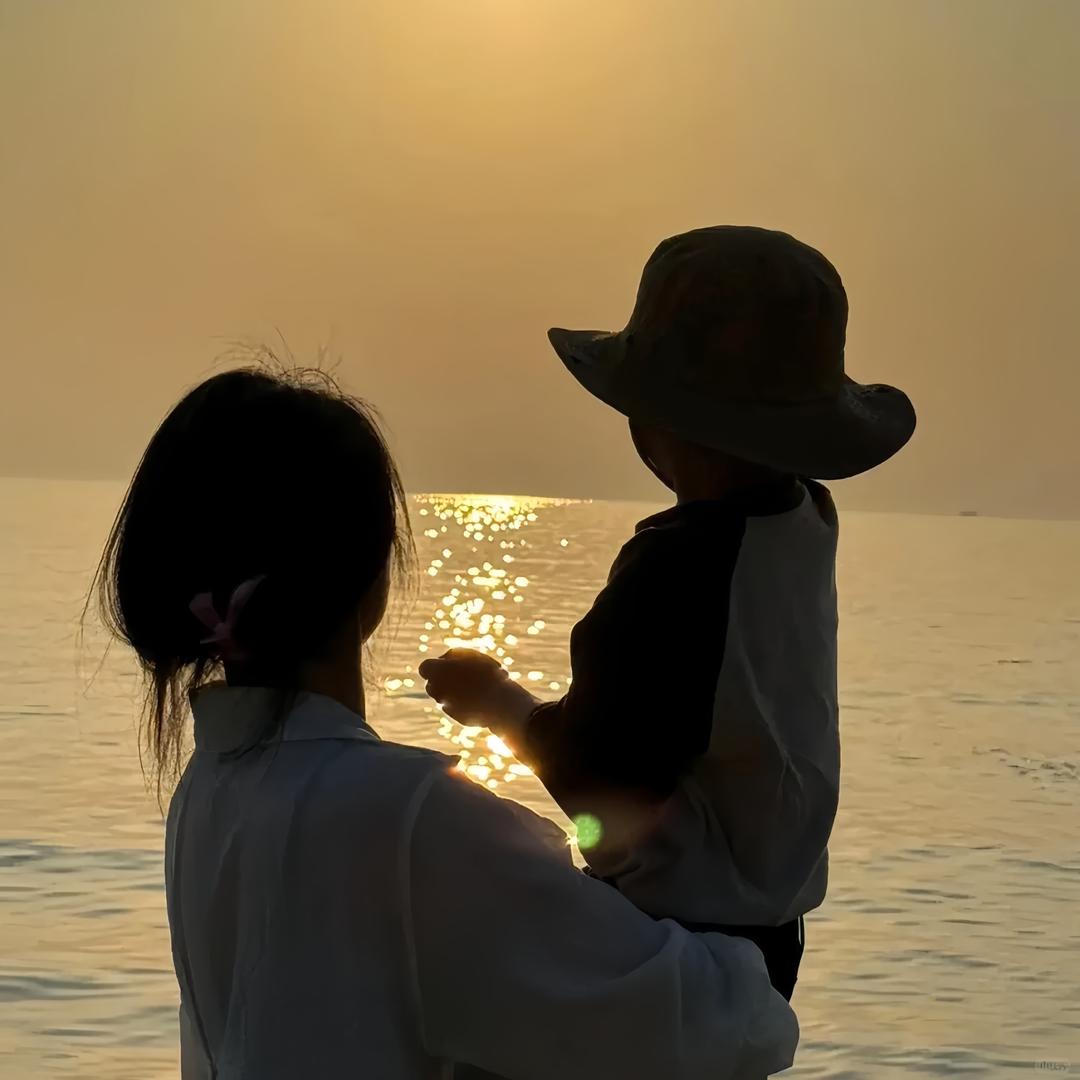 小陈和小杨