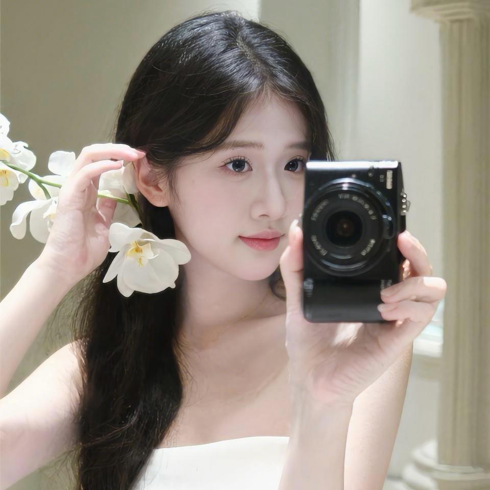 呆萌小美(๑´∀`๑)