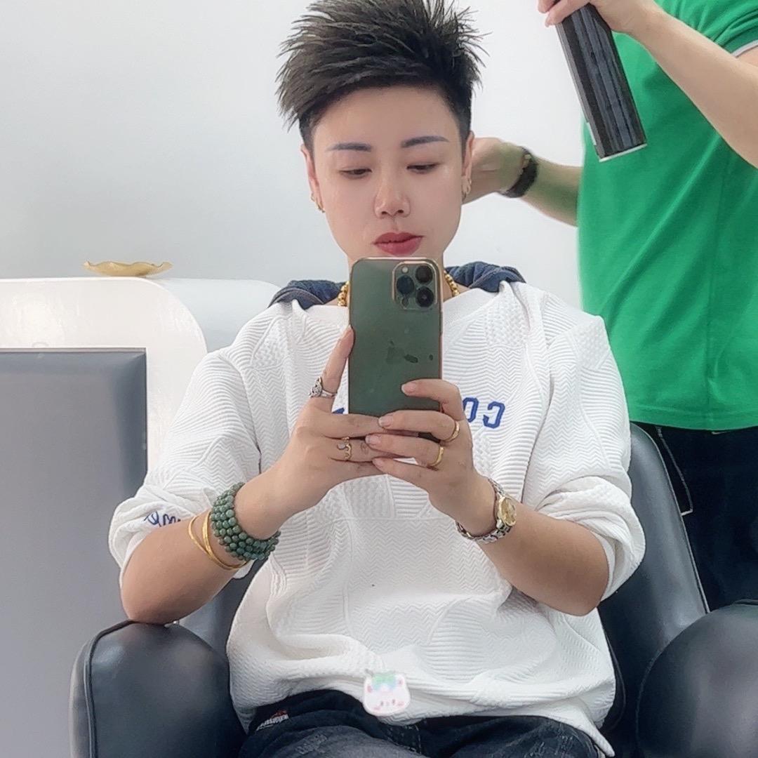 刘艳红