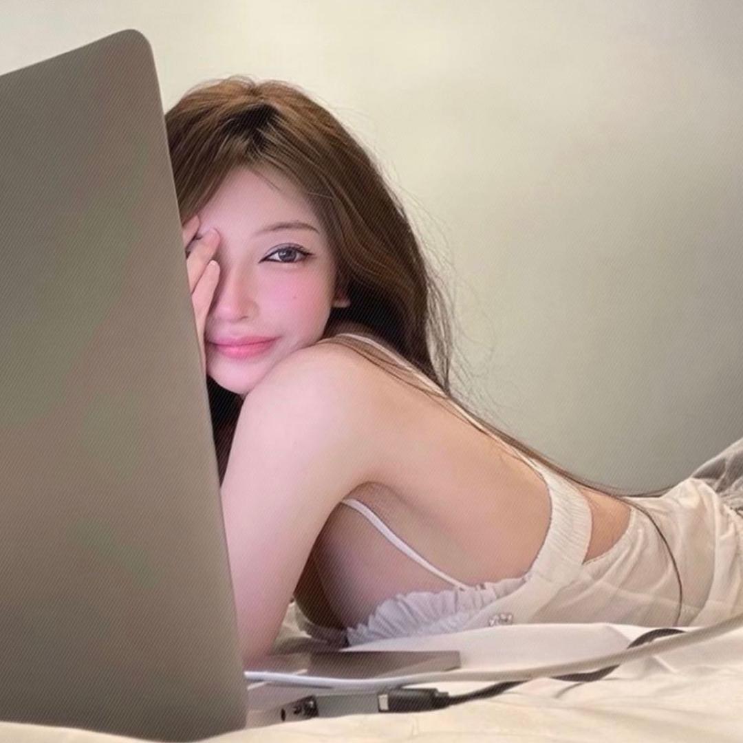 -月月