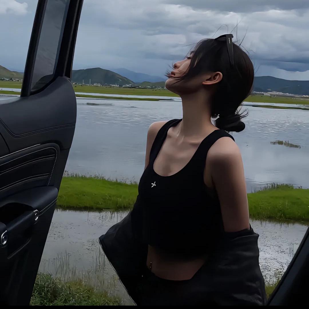 西岸小岛Blue