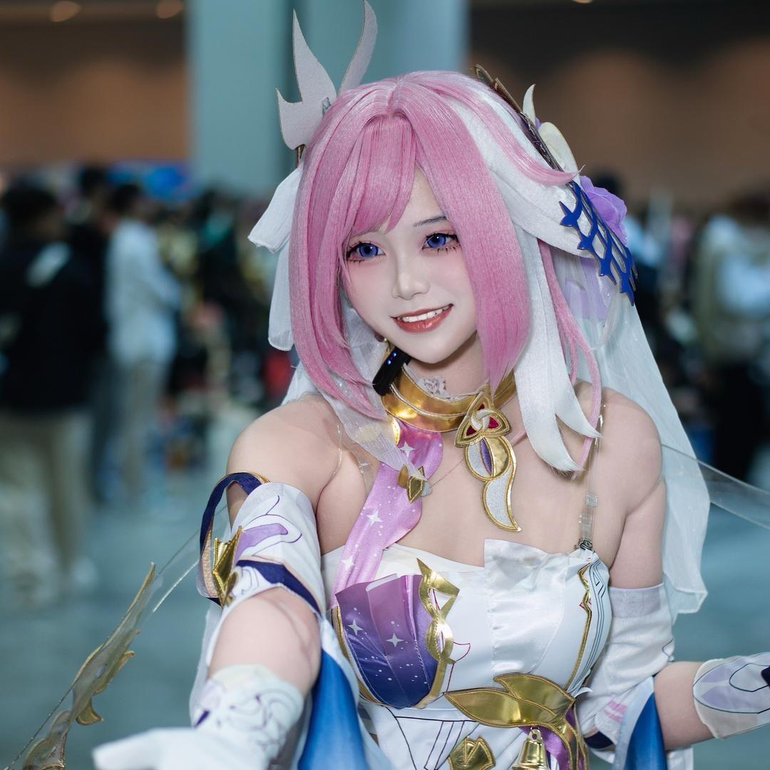 许妍贞