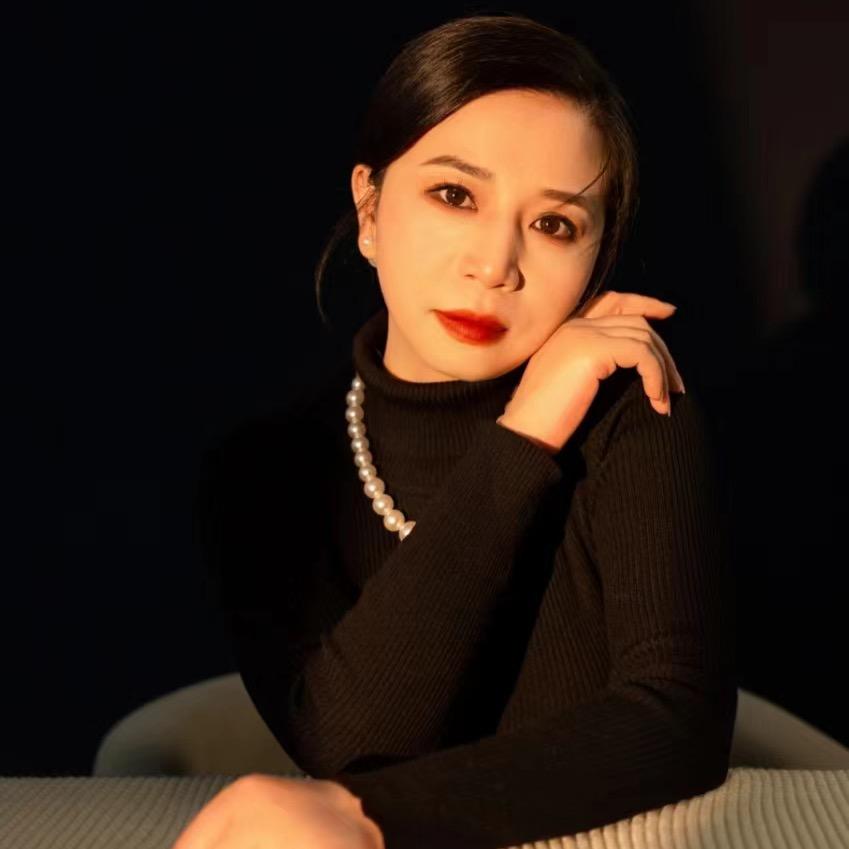 林秀英高奢女装