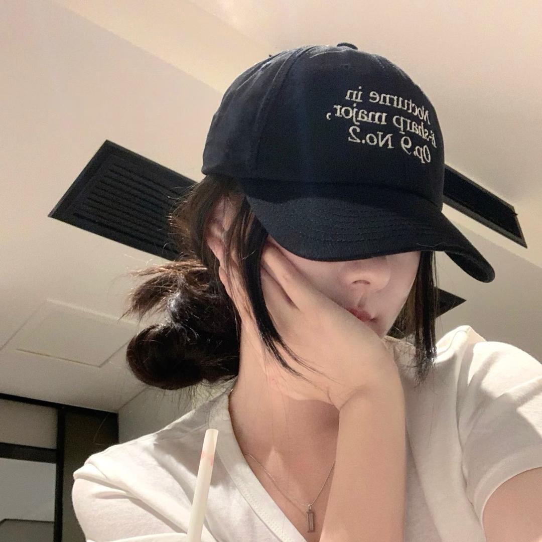 妮妮。