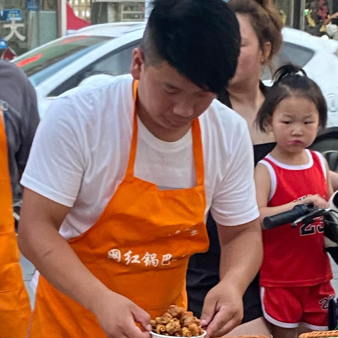 石家庄蟹黄锅巴鸡老王