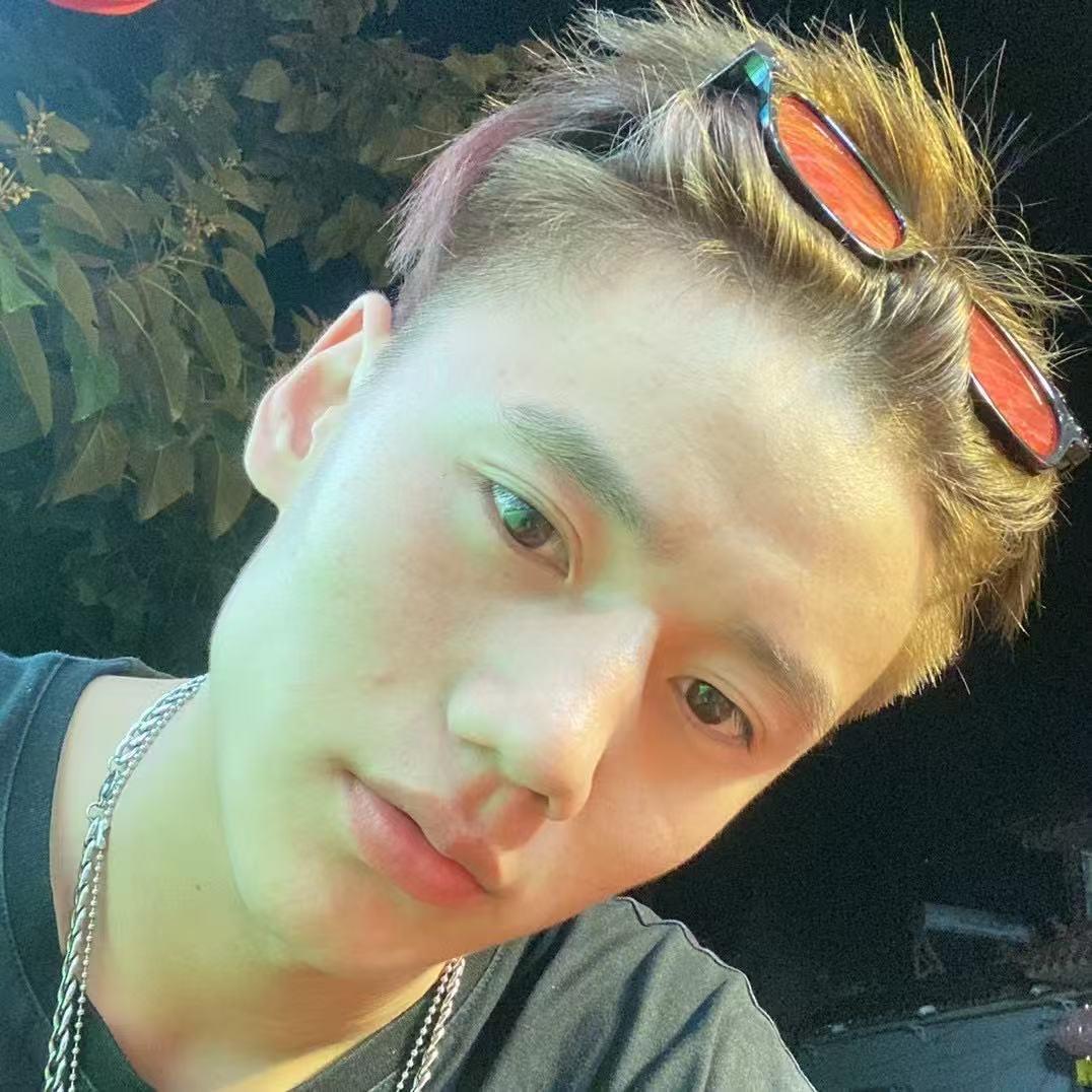 吴思宇🥬