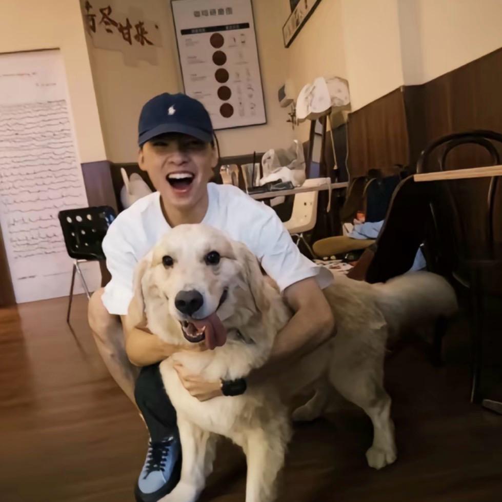 ￴ ￴￴ ￴ ￴