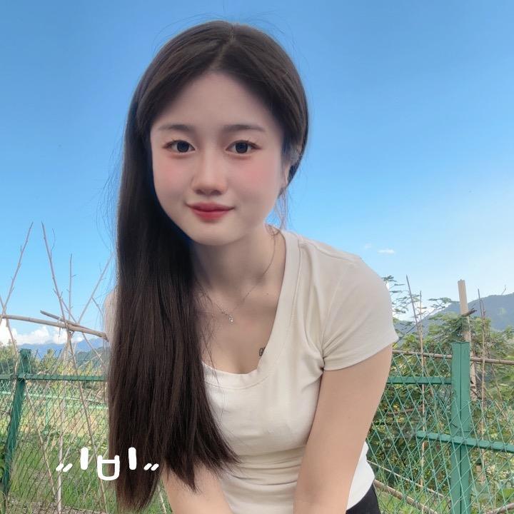 婷婷吖.