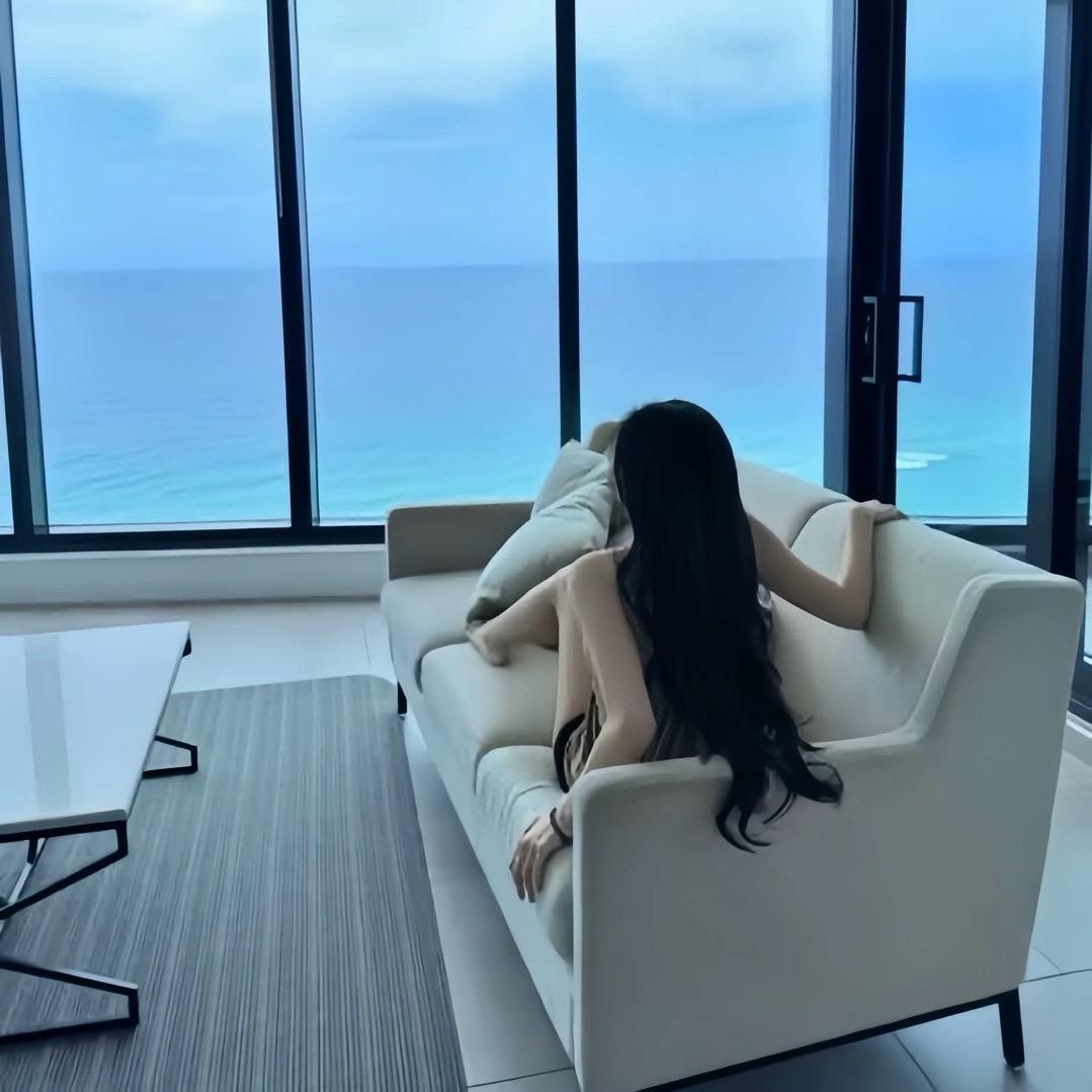 你管我几点睡