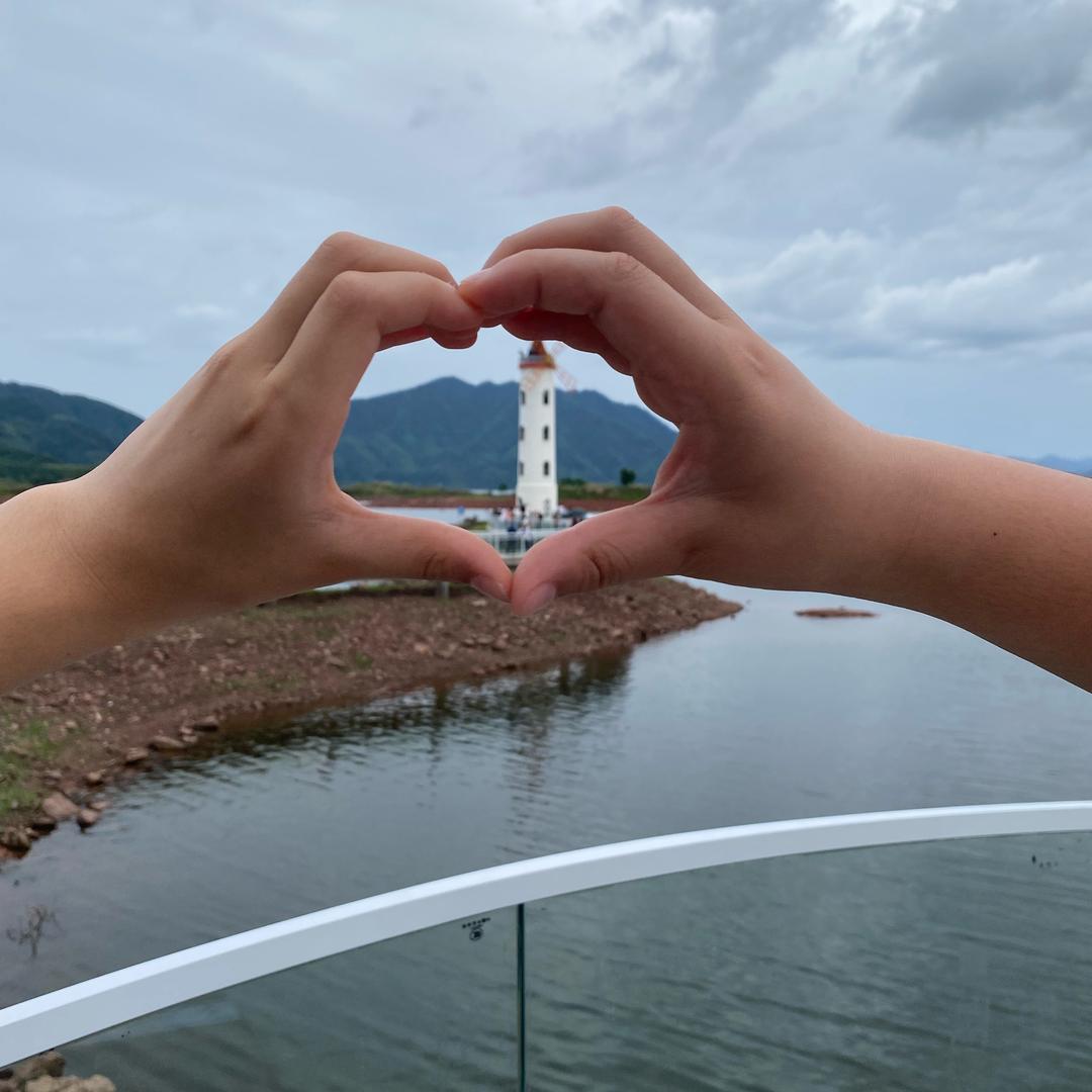 一只小松xu