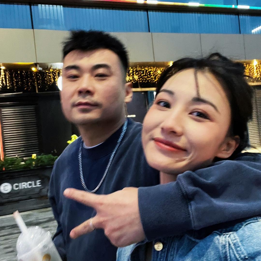 徐太浪爱臭美(Vc妈)