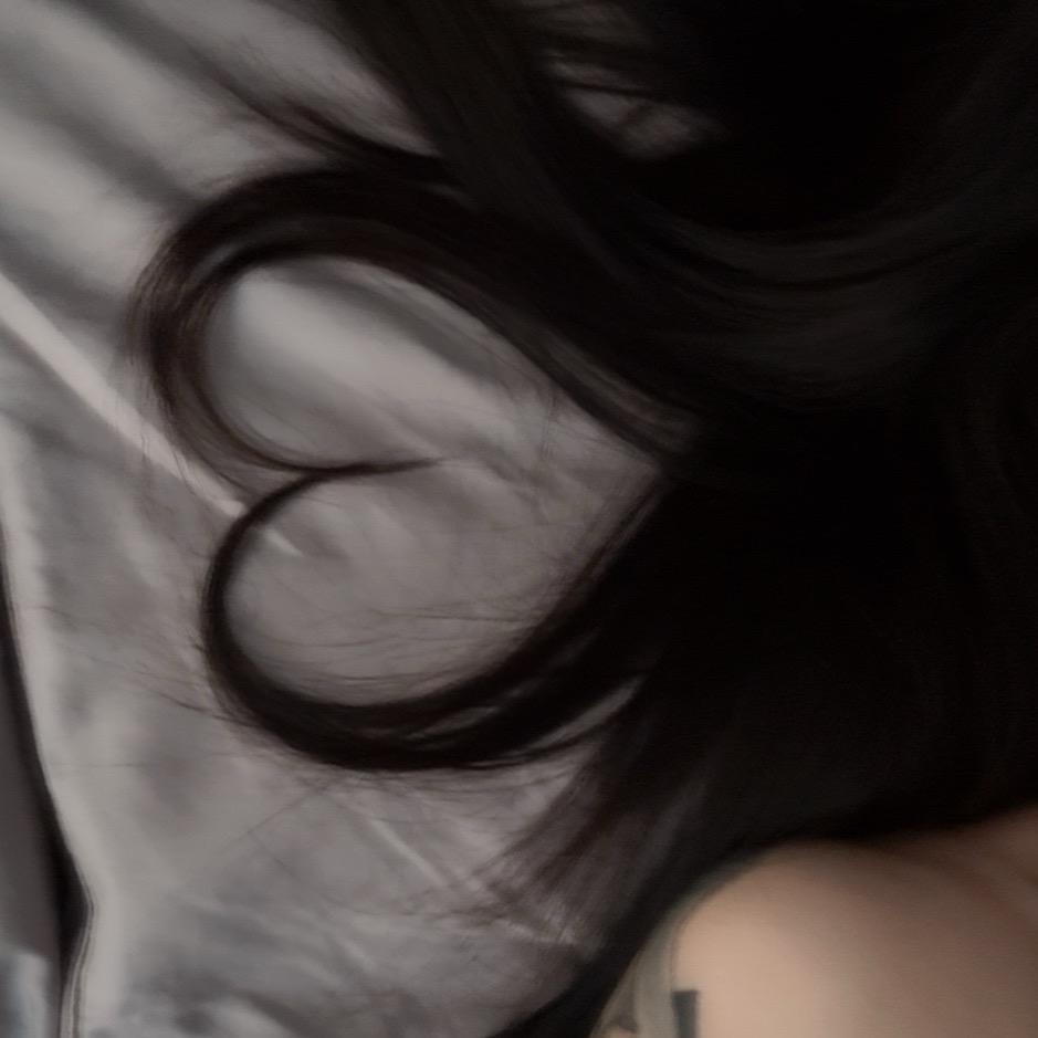 ᵧ  .