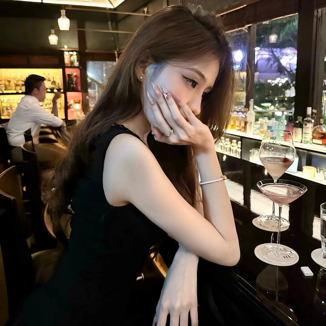᳐小嫩萝 ᳐ ੭