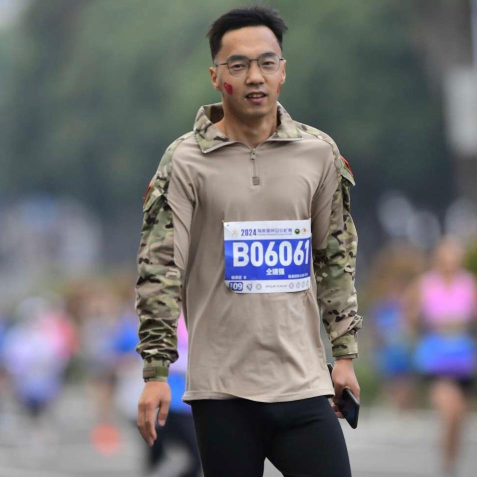 欢乐少 跑马
