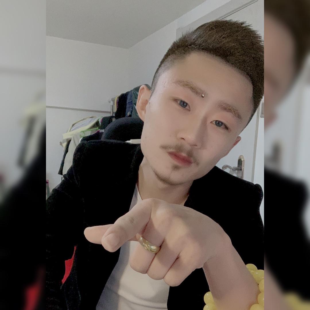 雷叔在努力