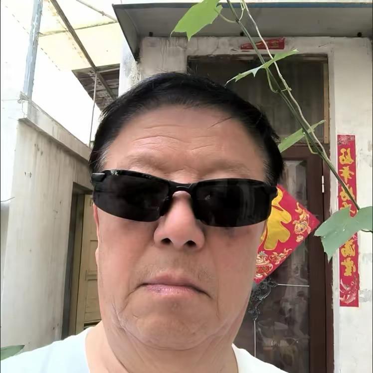 懒洋洋开坦克