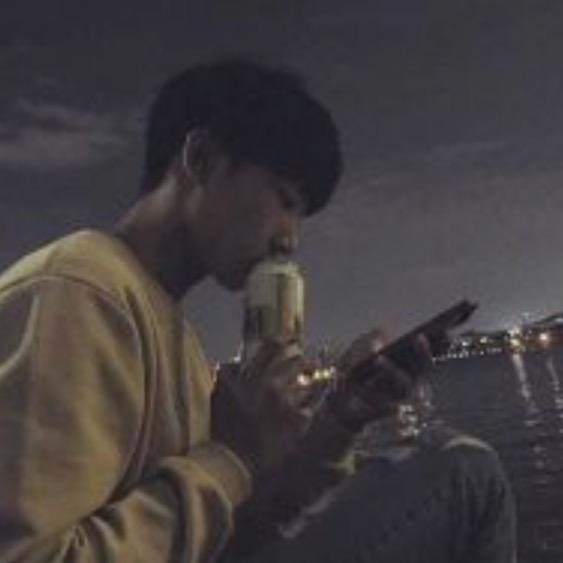 金金金©️