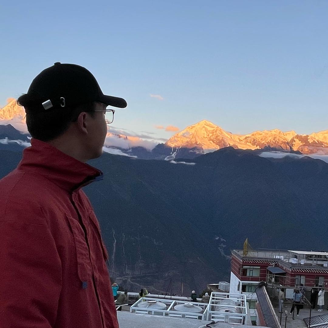 云南旅游胡汉三