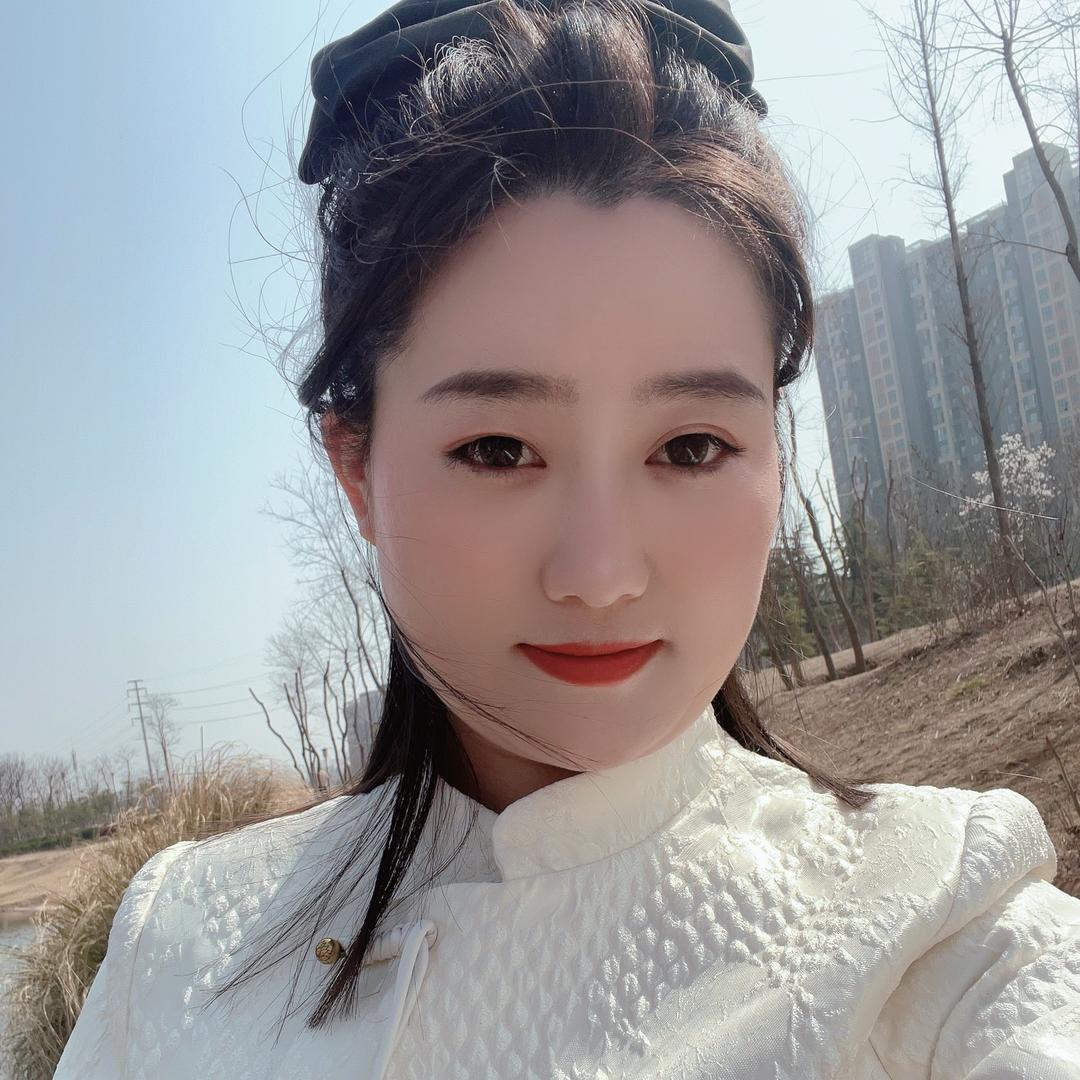 小楠吃饭啦🌻
