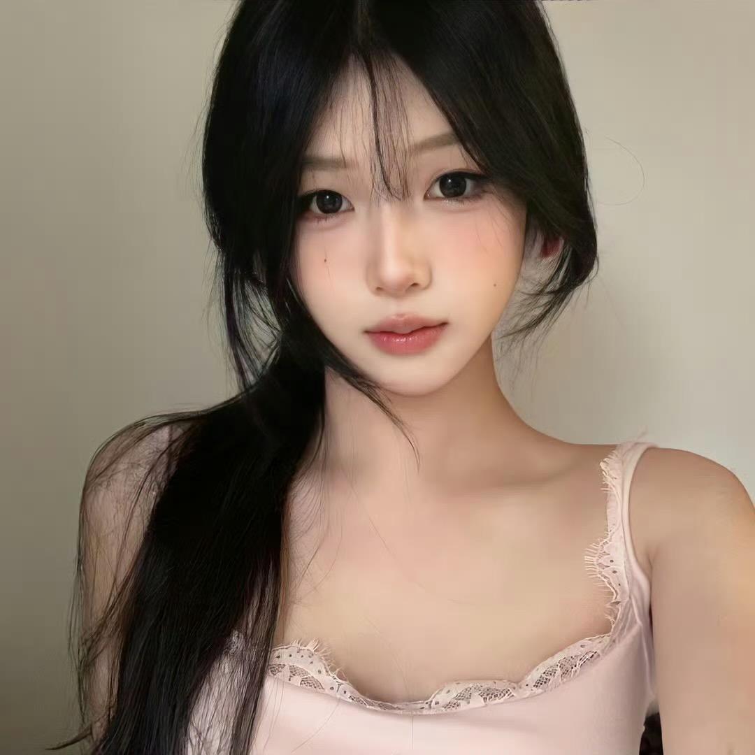 一口一个鸡屁股