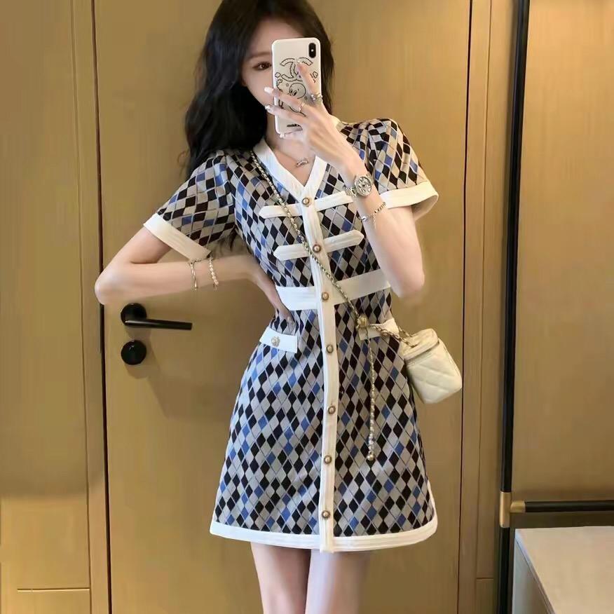 飘扬服饰精选