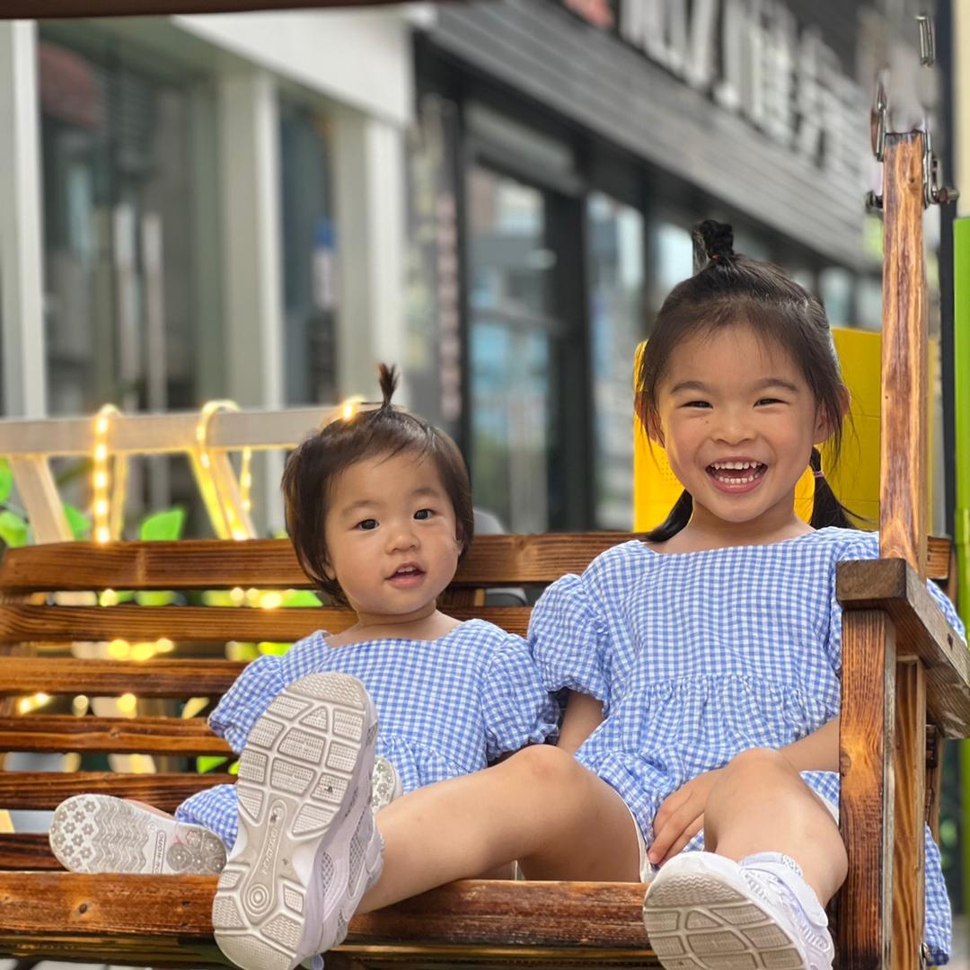 俩个公主👸娘亲