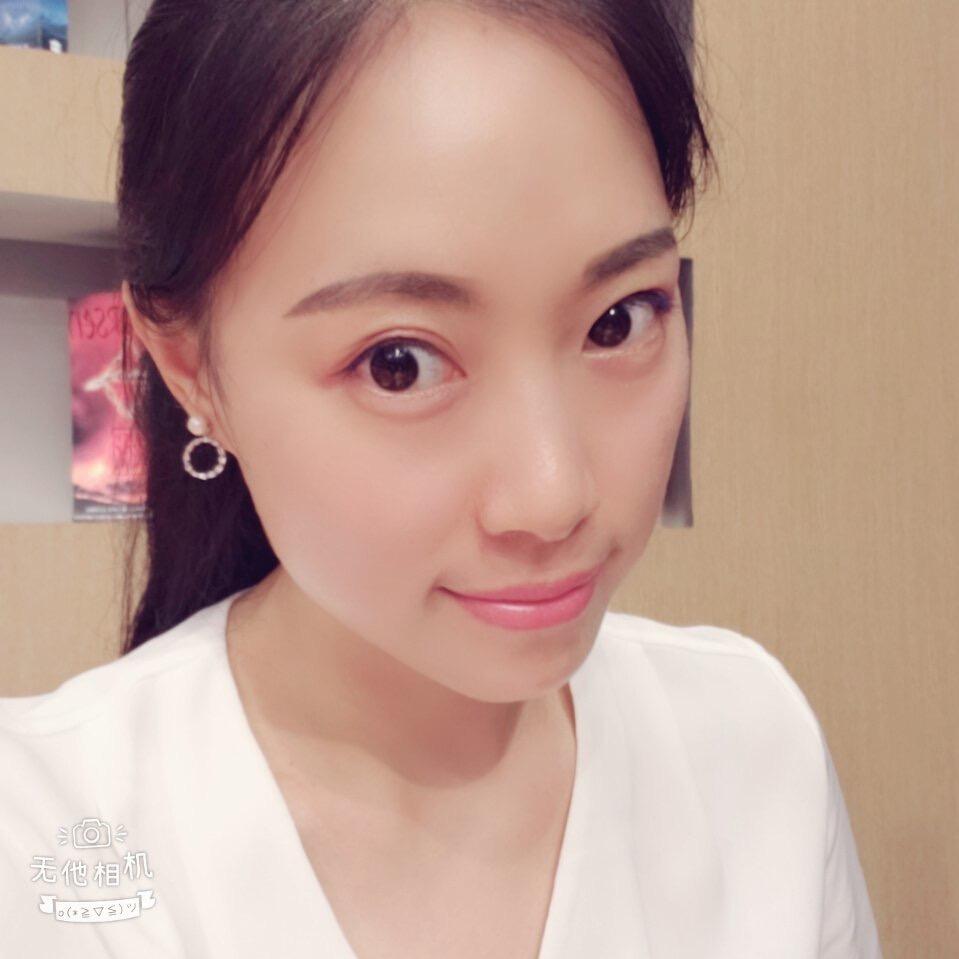 踏雪寻梅