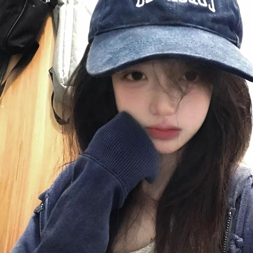 阿余.