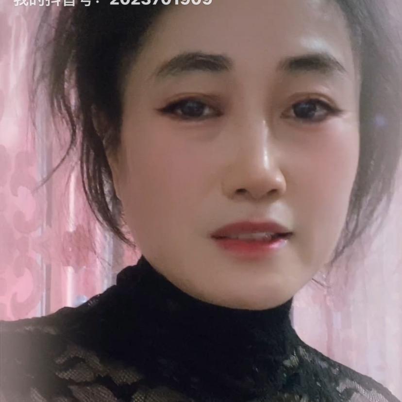 姚小姐