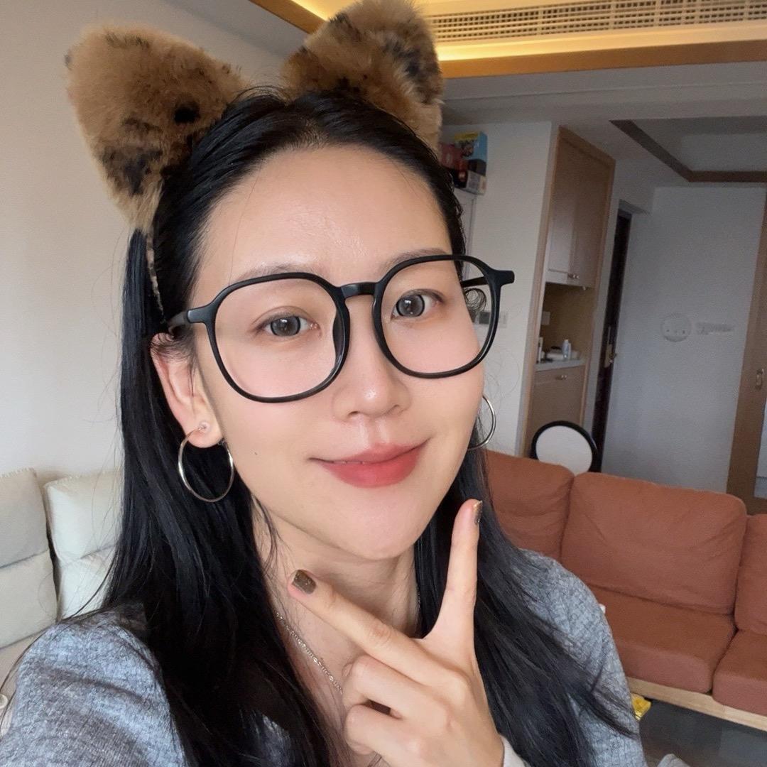黑眼粒粒