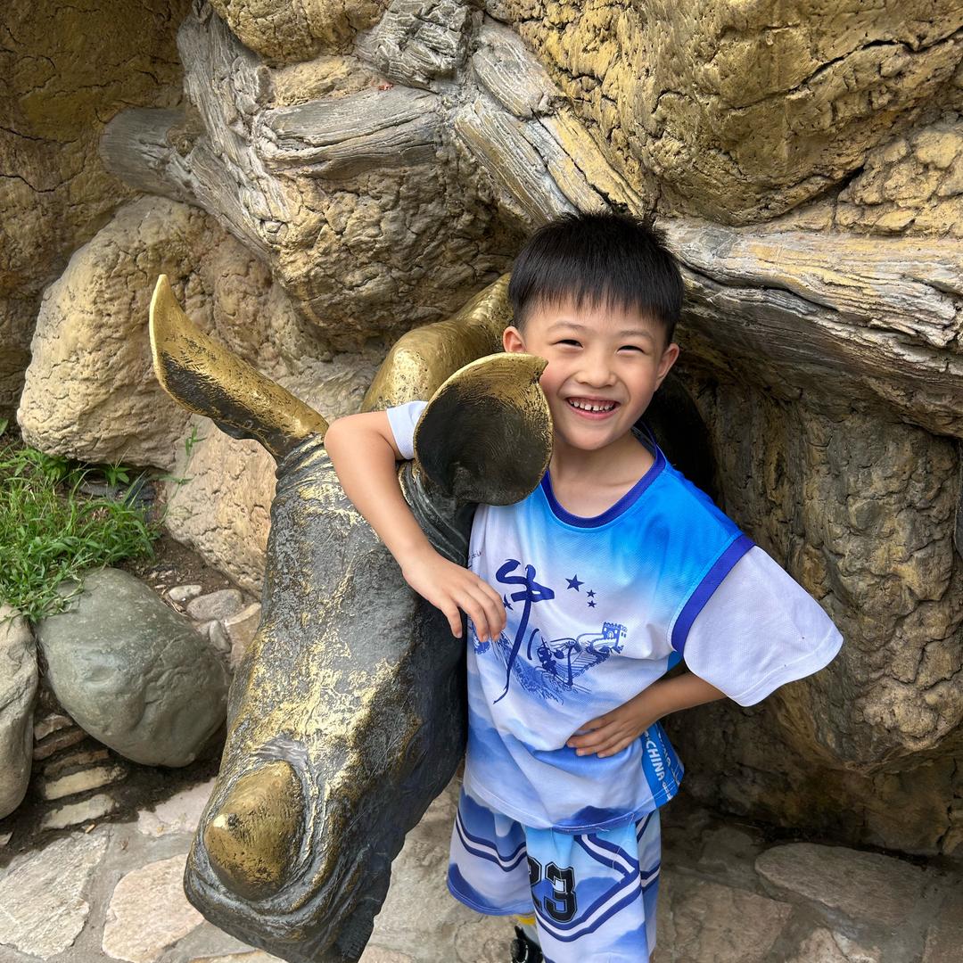 咔兔麻辣11号狗子