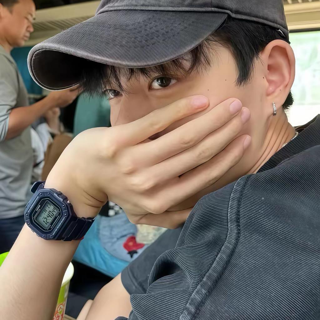 ㅤㅤㅤㅤ泡 椒🫧