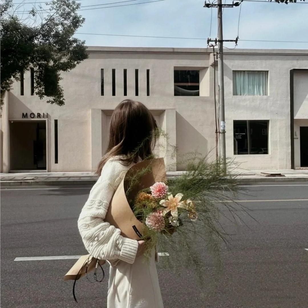 喜柿花生服装店