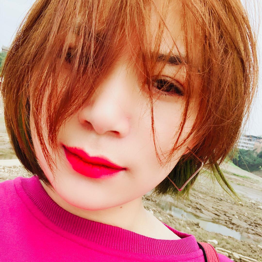 丫头💋💋💋
